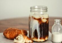 Eco-Living Isn’t Expensive — You’re Just Being Sold the Wrong Stuff mason jars